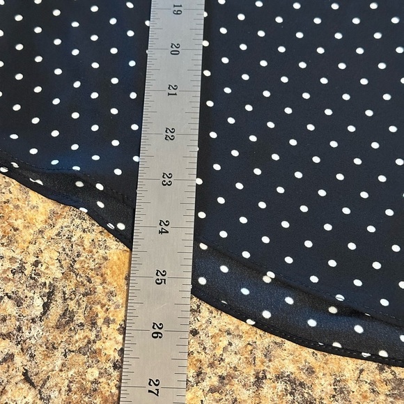 Vince Camuto Polka Dot V-Neck Women’s Blouse Rich Black Size Large Long Sleeves - Picture 9 of 12